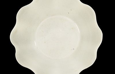 Ceramics from the Houlezhai Collection sold at Sotheby's Hong Kong, 29 April 2022