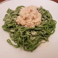 Pâtes vertes au pesto blanc