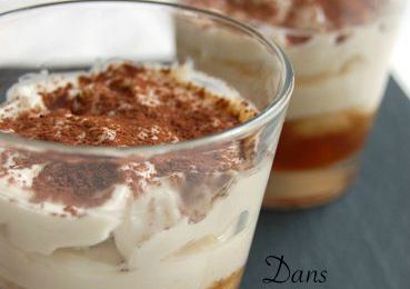 Tiramisu à la confiture de pêches de vigne vanillée