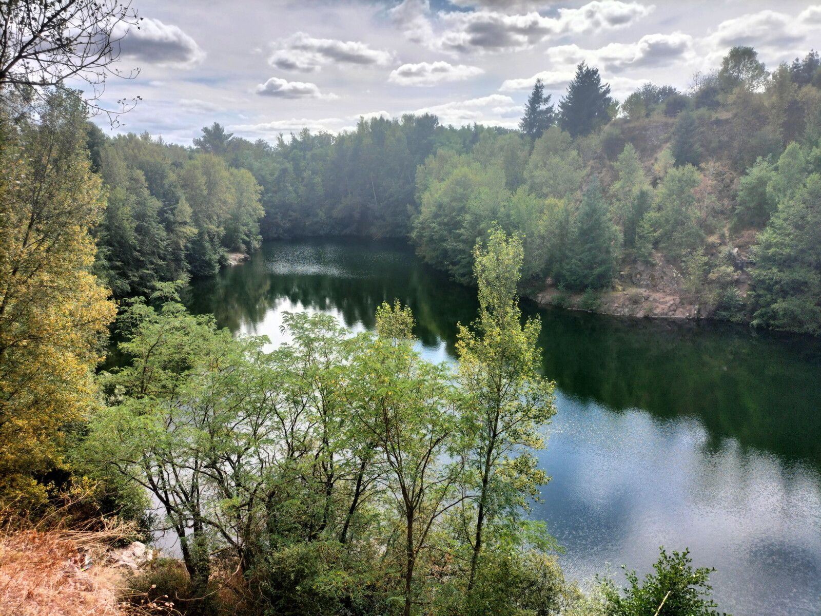 Louroux-Hodement, le Lagon bleu, panorama 1... (03)