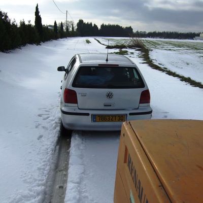 Jamais le chemin blanc n'a aussi bien porté son nom!