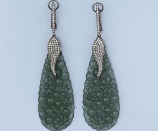 Jade and diamond earrings, pendant & cufflinks