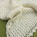 Couverture carrée pour bébé au crochet