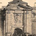 Carte postale avec légende erronée : La Porte de France