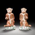 A pair of famille rose monkeys - Qianlong