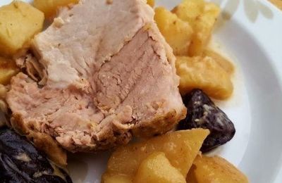 RÔTI DE PORC-POMMES DE TERRE-PRUNEAUX