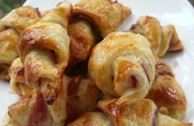 Minis Croissants feuilletés jambon cru & asperge