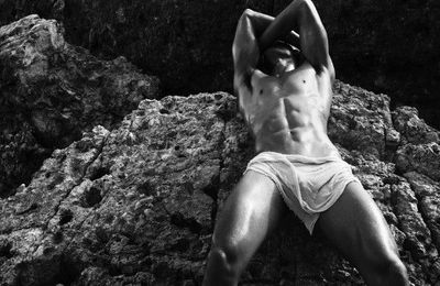 ‘Like Something in the Air’ with Emilio Flores by Paola Kudacki for Hercules magazine 