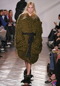 Jeudi, heu, non ; Mardi 5 Avril