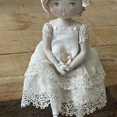 Colombe et son beau regard..(35cm)