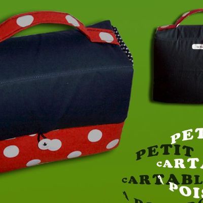 un petit cartable pour la rentrée!!!ou pour le gouter!!