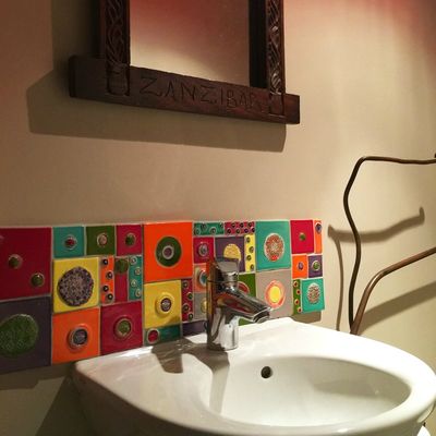 Lave main dans toilette Valerie