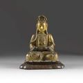 Bodhisattva en bronze doré, représenté assis dans l'attitude de méditation. Chine circa XVIIe siècle.