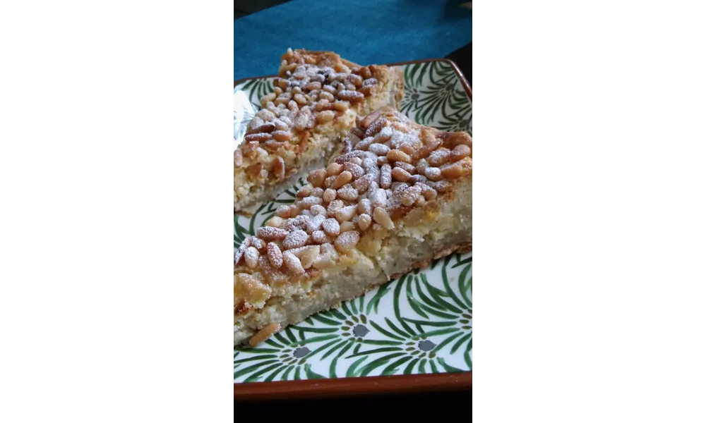 torta della nonna (tarte à la crème pâtissière et aux pignons)