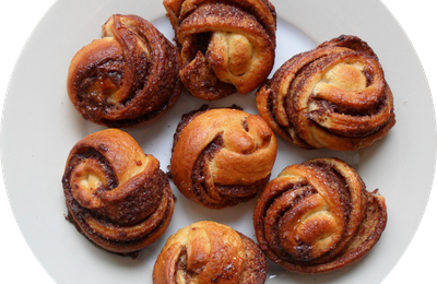 De-li-cious !! Les kanelbullar et nötterbullar de ce week-end