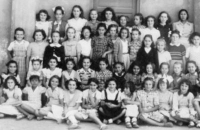 ÉCOLES DU GUÉLIZ EN 1949