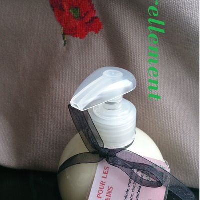 Crème pour les mains des Essentielles