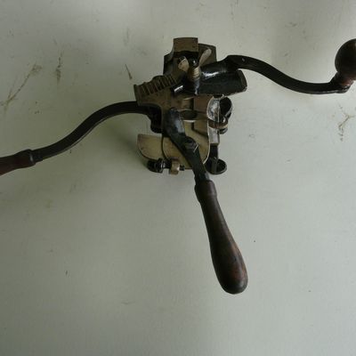 Nous vendons ou échangeons...