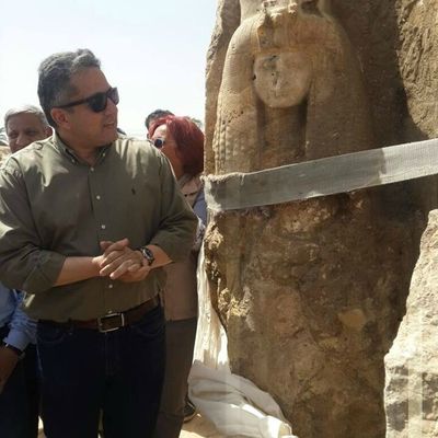 Une statue de la reine Tiyi découverte à Kom el-Hettan (Thèbes Ouest)