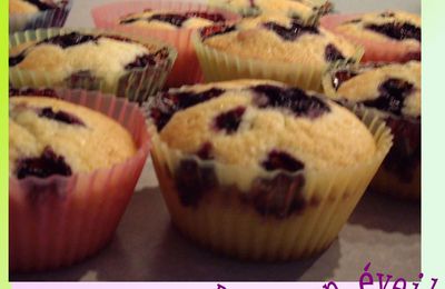 MUFFINS AUX MYRTILLES SAUVAGES