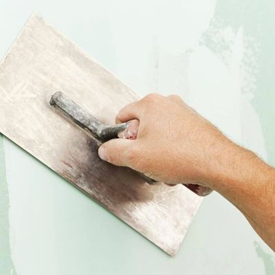 Mon enduit s'en va lorsque je mets ma peinture