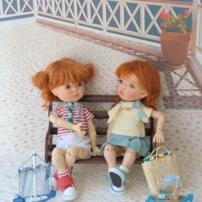 Tessie et Sissi en bord de mer