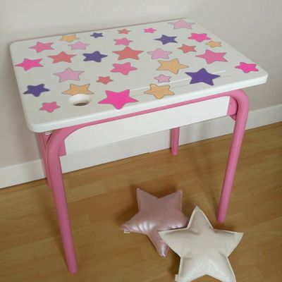  Une rentrée studieuse...(table étoile vendue)