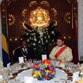 صاحب الجلالة الملك محمد السادس يقيم مأدبة عشاء رسمية على شرف الرئيس الغابوني 
