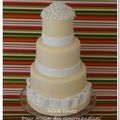 Wedding cake, ivoire et blanc...