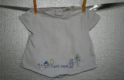 131 # Tee-shirt - Marque inconnue - 3 mois - 1 euros