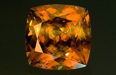 Golden brown sphene