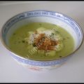 Soupe de petits pois aux fines herbes