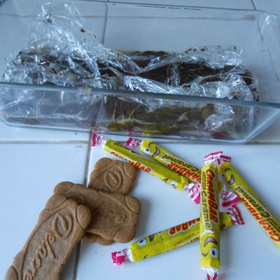 Terrine de chocolat  aux Spéculoos,sauce aux Carambars