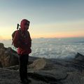 Les profondeurs de Sipadan et les hauteurs du Mont Kinabalu (Bornéo, 4095 m)