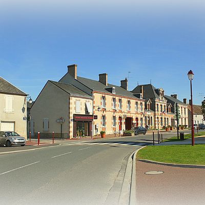 Par les routes du village