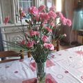 j aime avoir un bouquet de fleur  sur ma table