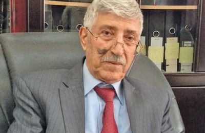 Abd al-ʿAziz al-Maqālih (1937 - 2022) / المقالح, عبد العزيز : « La nuit prisonnière ...»