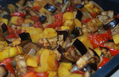Caponata au légumes de saison rôtis: butternut, aubergines, tomates, poivrons