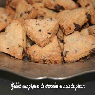 SABLE AUX PEPITES DE CHOCOLAT ET NOIX DE PECAN