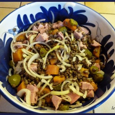 SALADE DE LENTILLES AU CERVELAS
