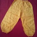 C13-78 Pantalon jaune élastique