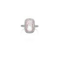 Attractive diamond ring, Cartier, circa 1905