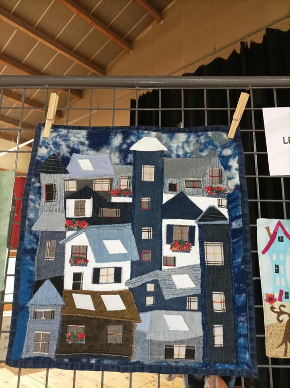 Je vais tester cet art textile qui me tente depuis un moment.