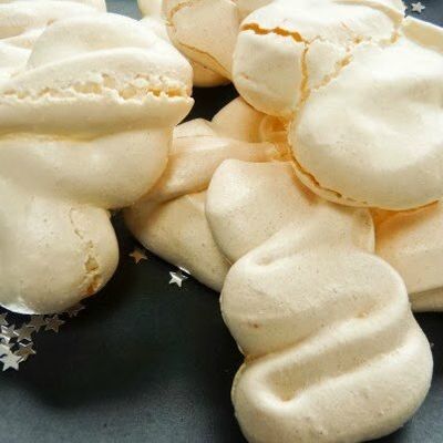 MERINGUES