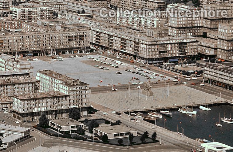 Le Havre Théâtre Gambetta Niemeyer 1880 1944 Perret Brunet Debaine Déjazet Indiens Bombardements Défense passive