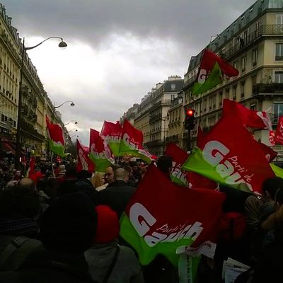 Voile noir sur notre ville de Gien