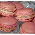 Macarons roses chocolat blanc vanille