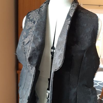 Gilet tailleur BURDA en cours