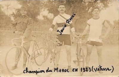 LES PREMIERS CHAMPIONS DU PREMIER VÉLODROME DU MAROC