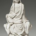 A Dehua figure of seated Guanyin, late Ming dynasty, 17th century